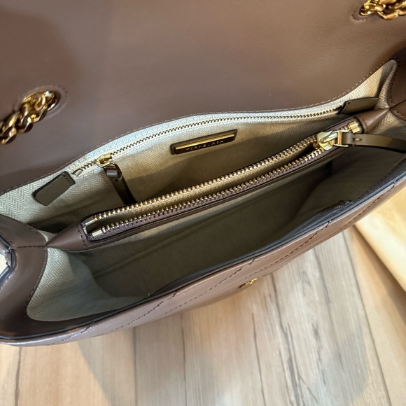 Tory Burch Kira Chevron Convertible Shoulder Bag - Picture 8 of 9